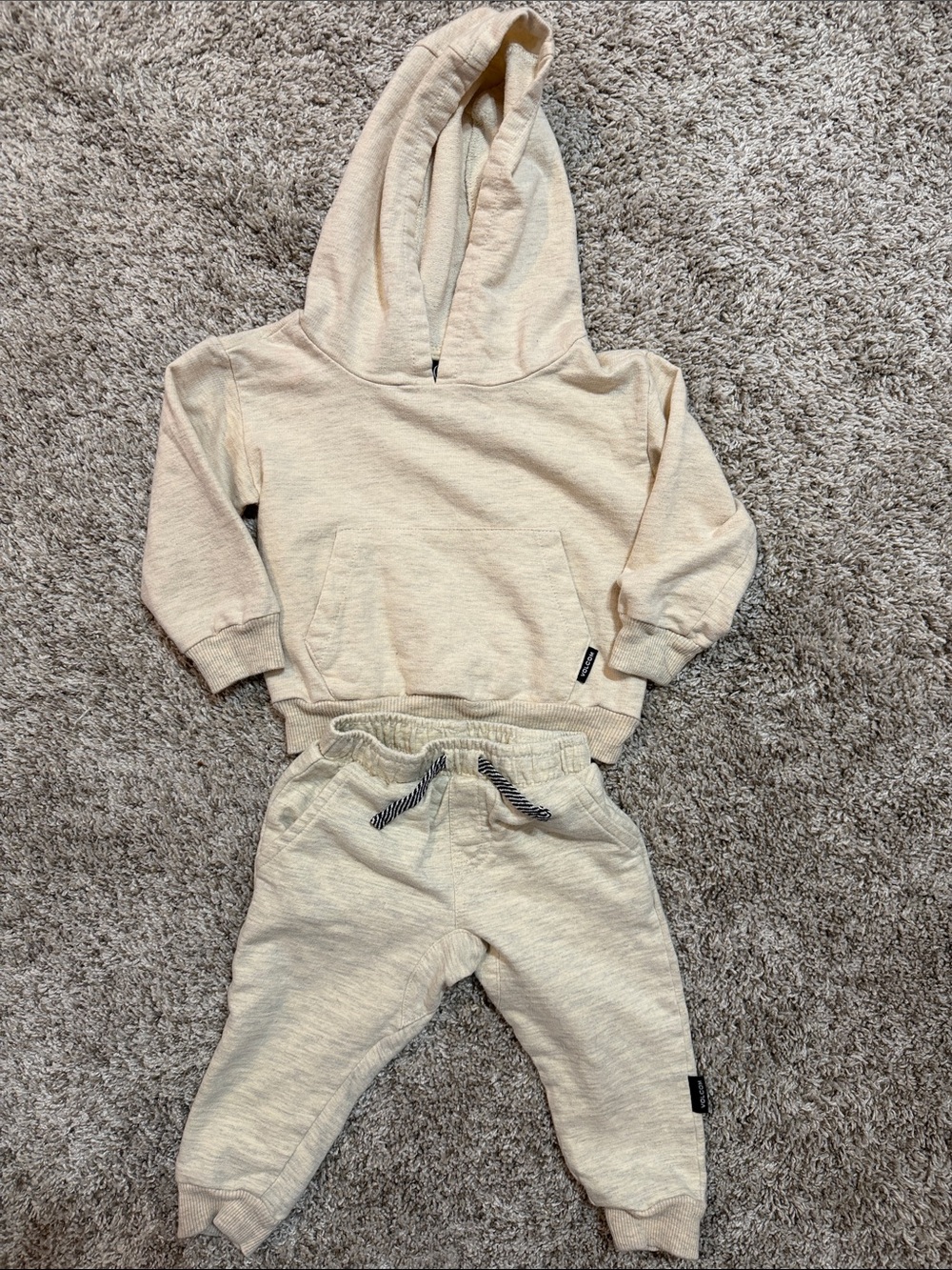Volcom Kids Cream Hoodie & Joggers Set Size 18 Months